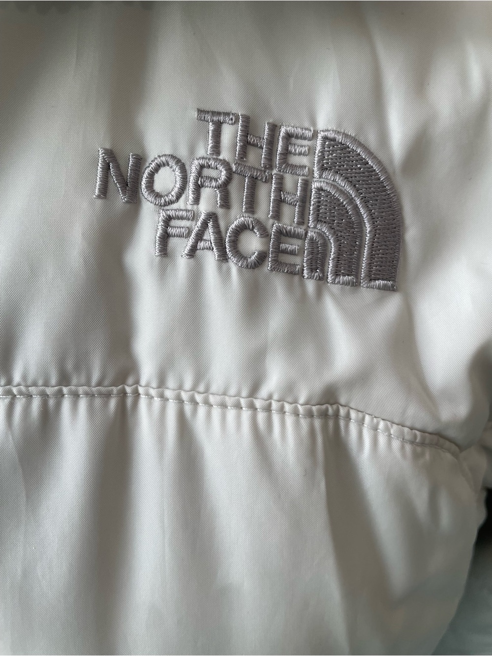 The North Face White Insulated Quilted Puffer Jacket - Women's Small - Picture 6 of 12